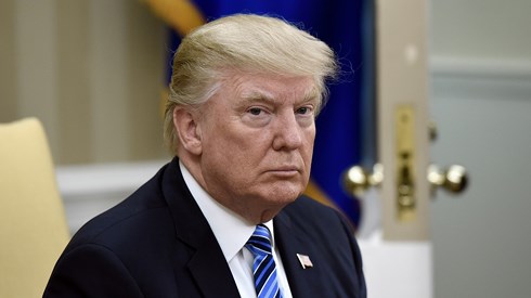 Chứng khoán Mỹ có sụp đổ nếu Trump bị luận tội?