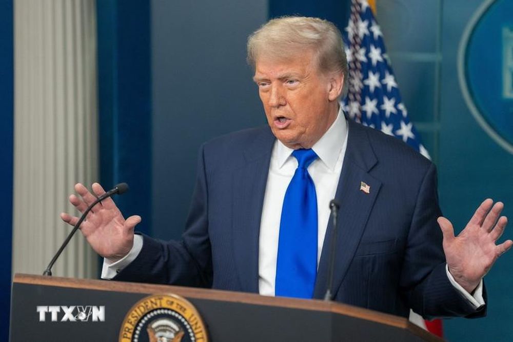 Tổng thống Mỹ để ngỏ việc sớm công bố các 'thỏa thuận thương mại lớn'