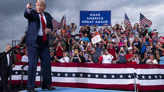 Tổng thống Mỹ Donald Trump được điều trị COVID-19 như thế nào?