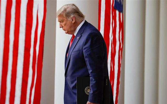 Kiểm phiếu lại ở Georgia: Phát hiện 2.600 phiếu bầu chưa tính, ông Trump kiếm thêm 1.400 phiếu