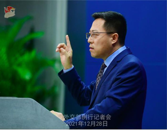 Trung Quốc ủng hộ quan điểm của Nga về 'sự cuồng loạn' của phương Tây