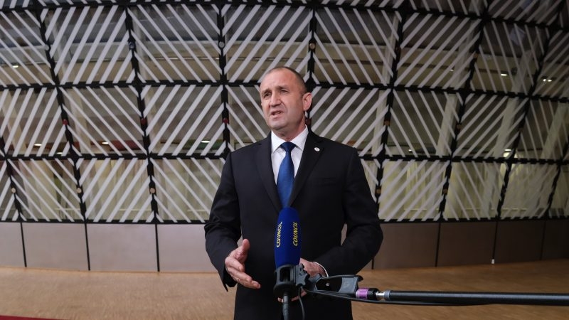Bulgaria ''không thể chấp thuận'' biện pháp trừng phạt của EU với năng lượng hạt nhân Nga