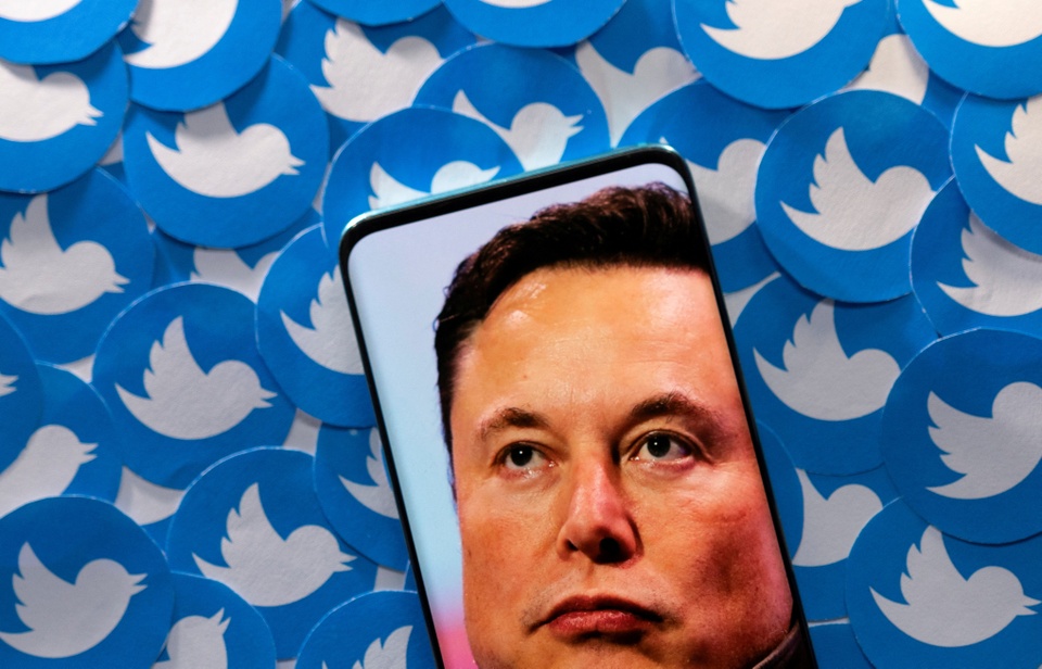 Tổng thống Ukraine đáp trả Elon Musk trên Twitter