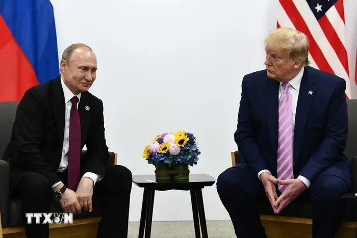 Ông Putin mời ông Trump thăm Moskva, đề nghị duy trì liên lạc cá nhân
