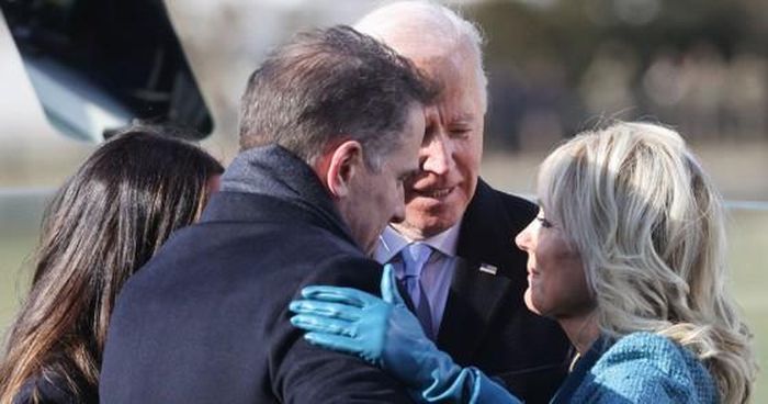 Con trai Tổng thống Joe Biden nhận tội