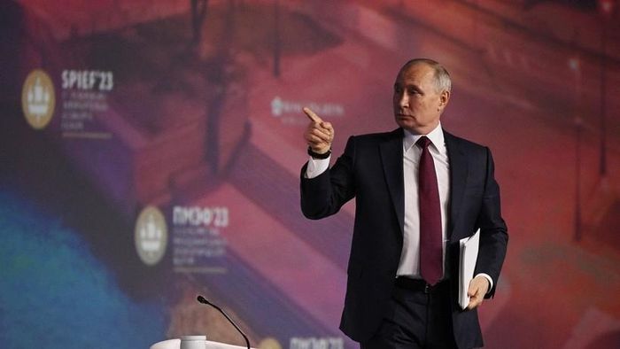 Ông Putin cảnh báo NATO tại SPIEF