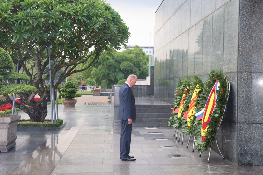 Các hoạt động trong chuyến thăm Việt Nam của Trợ lý Tổng thống Nga