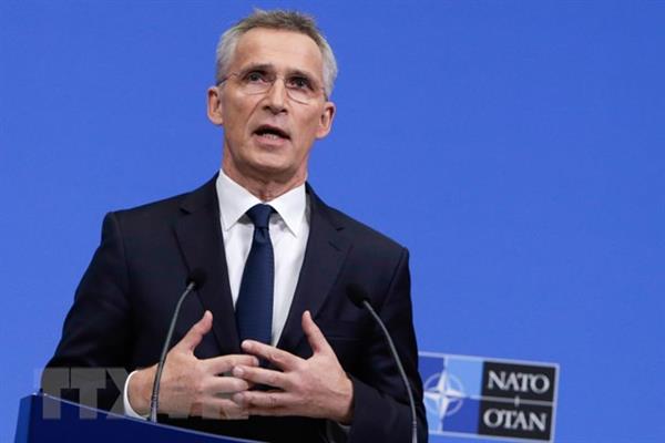 NATO hoan nghênh hoạt động rút quân khỏi miền Đông Ukraine