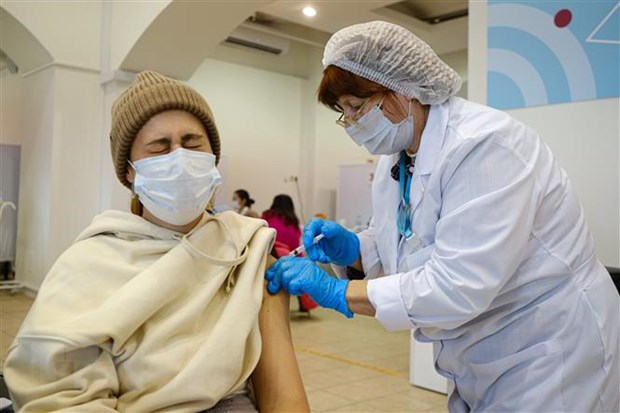 Nga thiết lập giai đoạn chuyển tiếp để tiêm phòng vaccine COVID-19