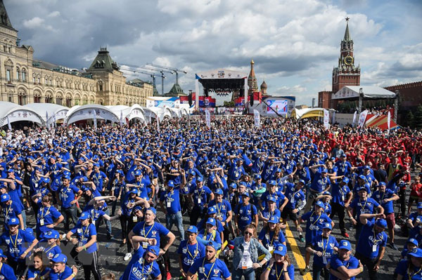 Hình ảnh hơn 4.000 người tham gia luyện tập boxing tập thể ở Nga