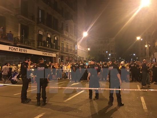 Cổ phiếu công ty du lịch giảm điểm sau loạt vụ tấn công ở Barcelona