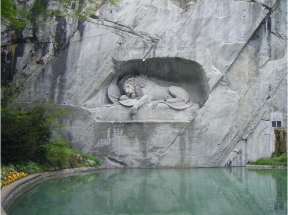 10 kiệt tác điêu khắc khổng lồ trên thế giới