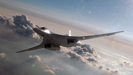 Nga tiếp nhận ‘Thiên nga trắng’ Tu-160 nâng cấp siêu mạnh