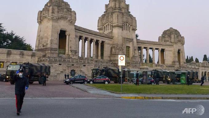 COVID-19 Ý: Chết mới giảm liên tiếp, thấy ánh sáng cuối đường