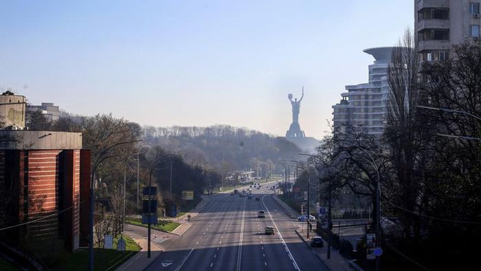 Quân đội Nga tạo hành lang an toàn cho người dân rời khỏi Kiev