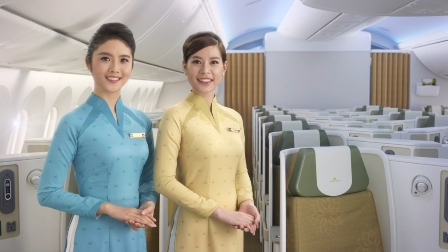Ra mắt hình ảnh mới của phi công, tiếp viên Vietnam Airlines