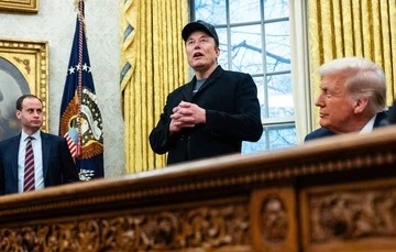 Elon Musk lại khiến Washington chao đảo với email mới