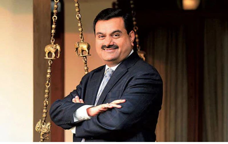 Tỷ phú Ấn Độ kiếm nhiều tiền hơn cả Elon Musk lẫn Jeff Bezos: Bỏ học để lập nghiệp chỉ với 32.000 đồng trong túi, bị bắt cóc và khủng bố vẫn sống sót thần kỳ