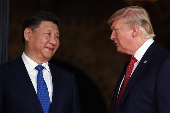 Trung Quốc bắt đầu nếm trái đắng vì bị Trump lạnh lùng quay lưng
