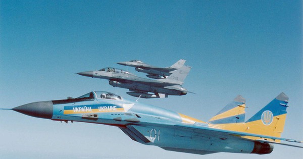 Phòng không Nga bắn rơi Su-25, MiG-29 của Ukraine