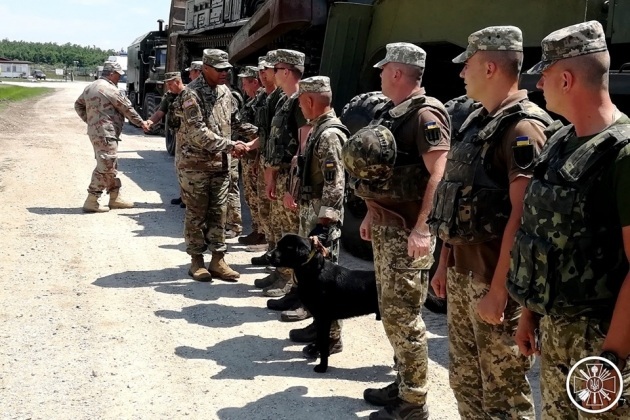 Ukraine bất ngờ rút lực lượng gìn giữ hòa bình khỏi Kosovo