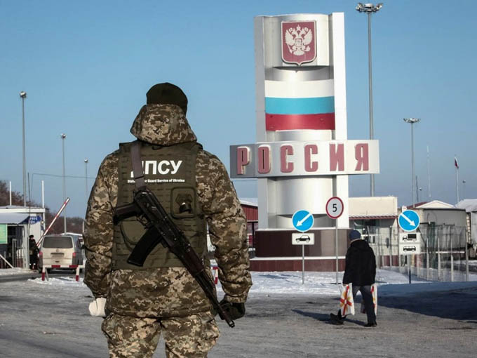 Pháp cảnh báo Nga về hậu quả nghiêm trọng nếu tấn công Ukraine