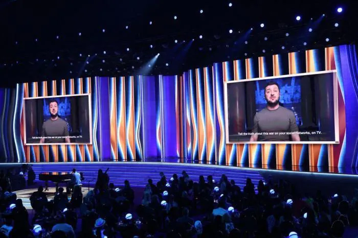 Tổng thống Ukraine xuất hiện tại Lễ trao giải Grammy 2022