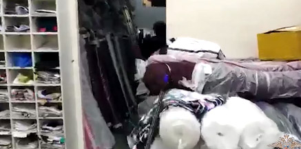 Moskva: Ngăn chặn việc bán buôn hàng vải không nhãn hiệu