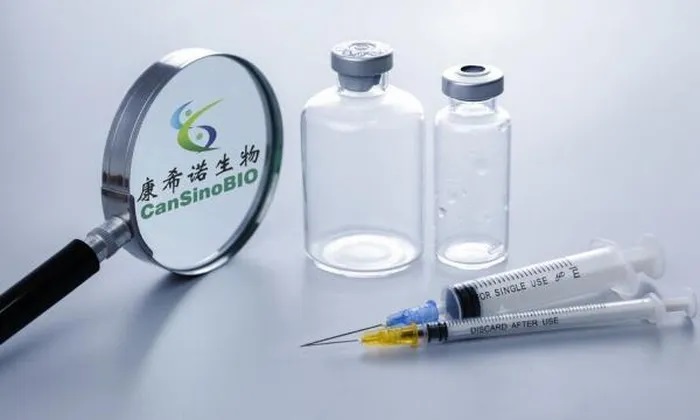 Trung Quốc cấp phép vaccine COVID-19 dạng xông hơi