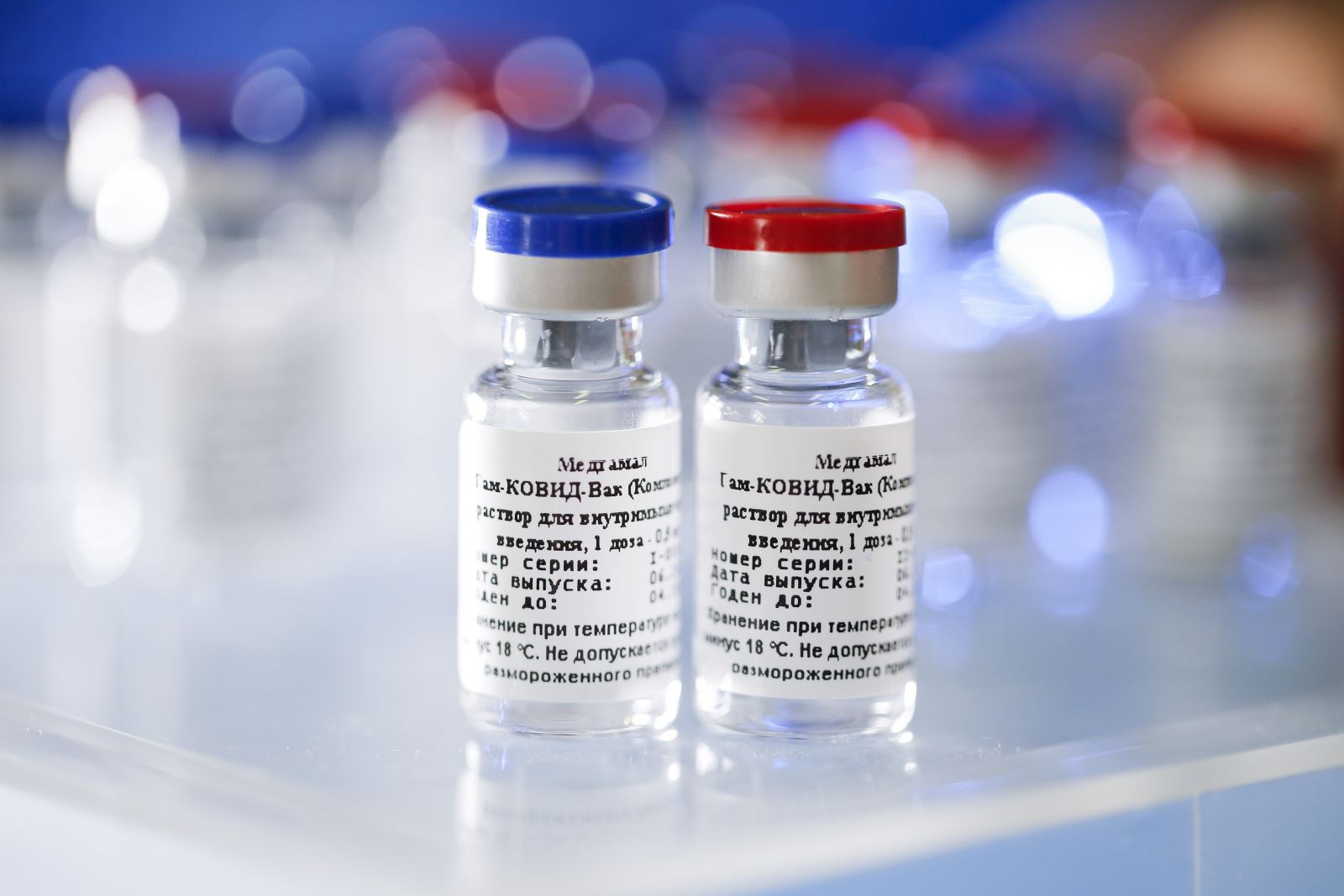 Nga tuyên bố đa số người tiêm vaccine Sputnik V không có tác dụng phụ