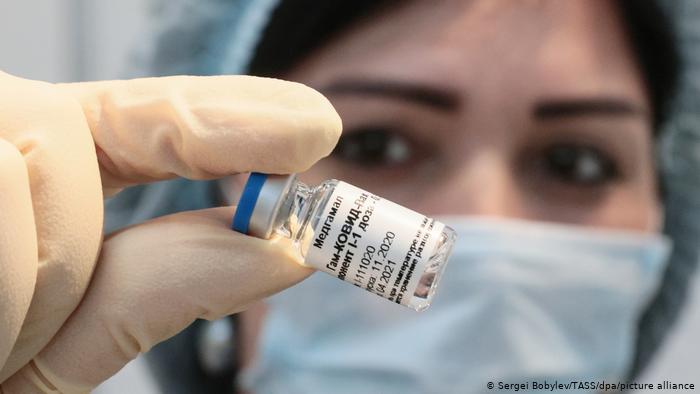 Nga tuyên bố mức độ hiệu quả của vaccine Sputnik V trước mọi biến thể Covid-19