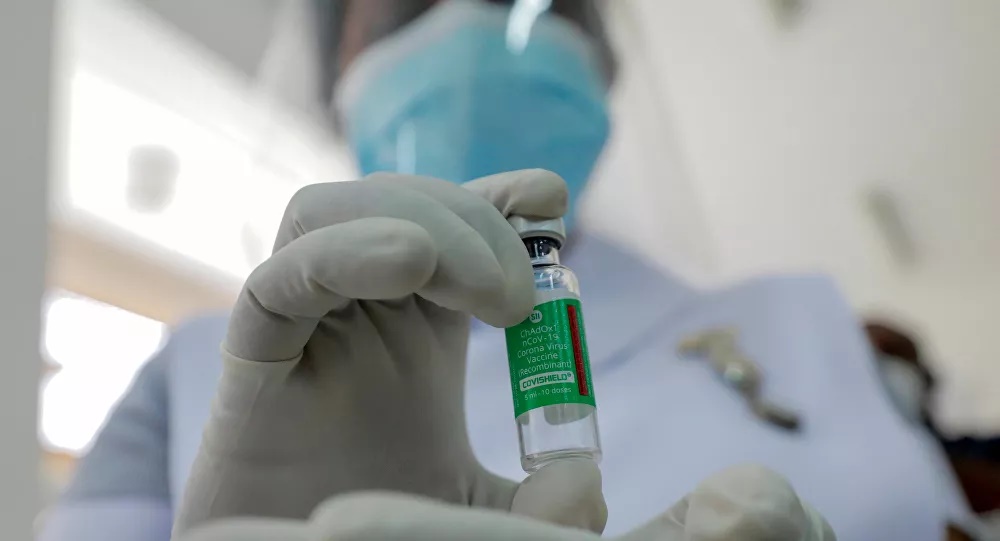 Thêm một nước nữa quyết định sẽ không tiêm vắc xin AstraZeneca cho người cao tuổi