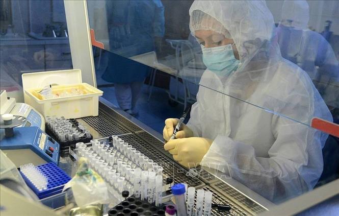 Vaccine ngừa COVID-19 và trách nhiệm sẻ chia