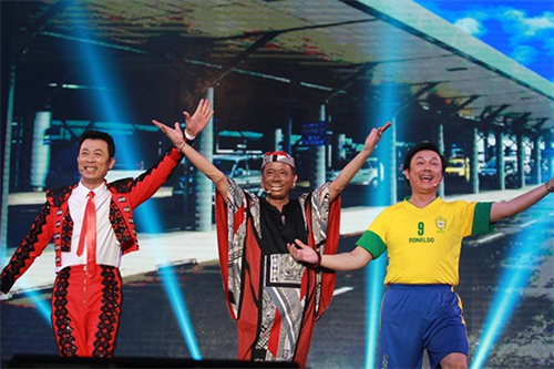 Vân Sơn tổ chức liveshow sau vụ 'né' tiền tác quyền với Hà Linh