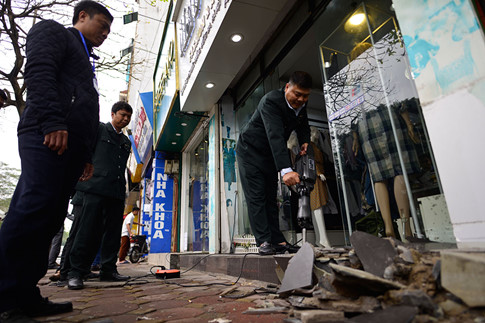 Hà Nội ra quân ''lấy'' lại vỉa hè