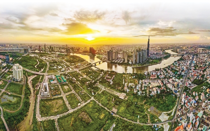 Dân thường Việt Nam, 57 năm tiền lương mới mua nổi một căn hộ