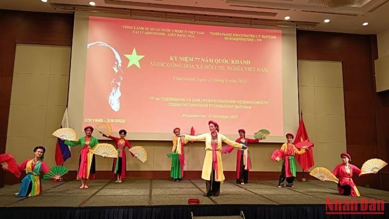 Kỷ niệm 77 năm Quốc khánh Việt Nam tại Vladivostok (Nga)