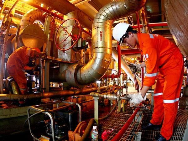 Liên doanh Việt-Nga Vietsovpetro khai thác dầu khí vượt xa kế hoạch