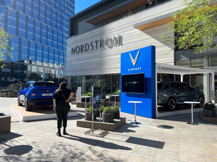 Vinfast tổ chức roadshow ra mắt xe điện tại California