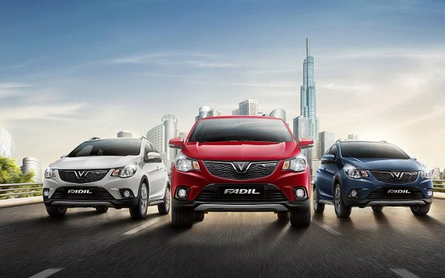 Sau khi tặng 100.000 cư dân Vinhomes điện thoại Vsmart, tỷ phú Phạm Nhật Vượng tiếp tục 