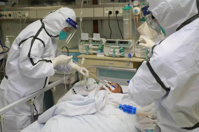 Số ca nhiễm virus corona trên toàn cầu tăng chóng mặt lên gần 8.000