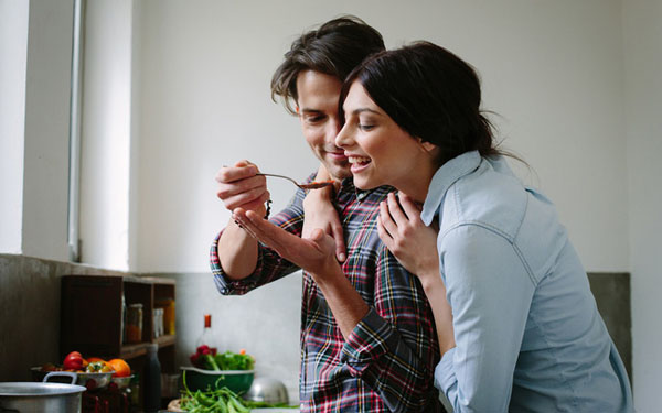 Mẹ dặn con gái: Đàn ông bản lĩnh không phải kiếm tiền tỷ/năm mà là người dám làm việc tưởng đơn giản này!