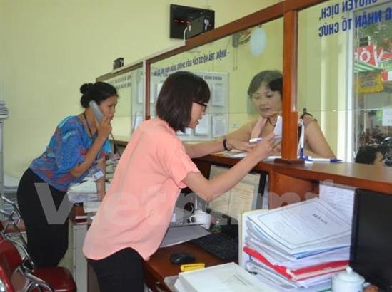 Công bố đường dây nóng tiếp nhận phản ánh nhũng nhiễu khi làm sổ đỏ
