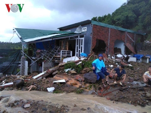 Mưa lũ tại Khánh Hoà 13 người chết: Chủ quan hay bất ngờ?