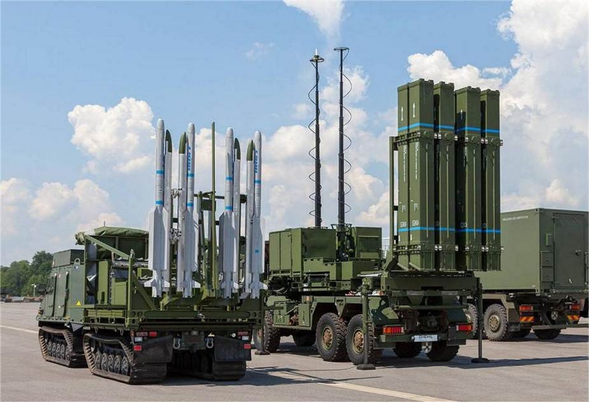 Cung cấp vũ khí tiên tiến cho Ukraine: Mỹ, Đức đang ''đổ thêm dầu vào lửa''