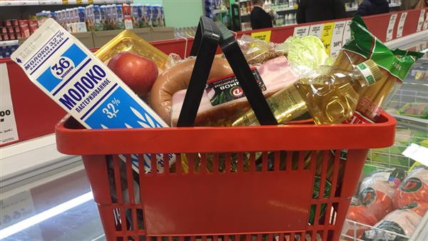 Người tiêu dùng Nga thay đổi thói quen mua sắm