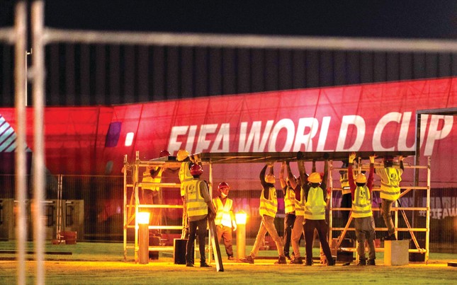 Trước thềm World Cup khởi tranh: Qatar đã sẵn sàng?