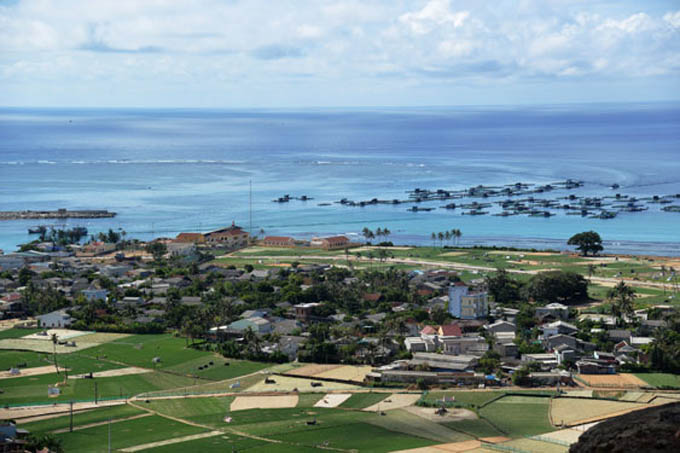 ''Bác'' một loạt đề xuất xây sân bay