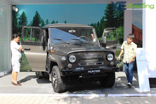 UAZ công bố giá bán tại Việt Nam từ 460 triệu đồng