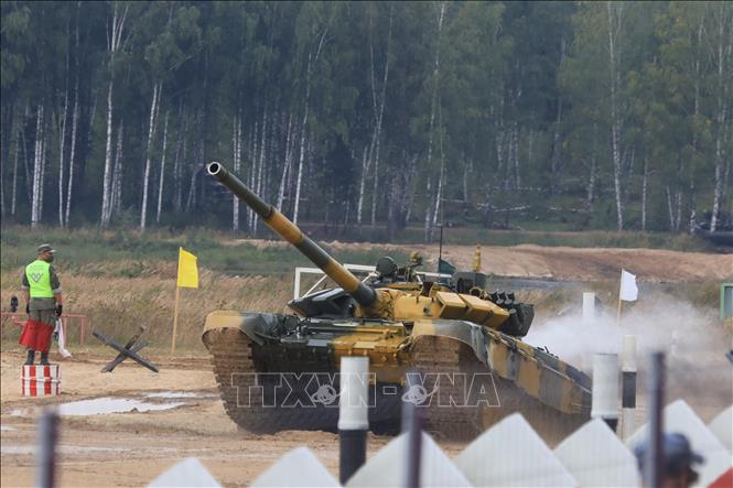 Đội tuyển xe tăng Việt Nam tạm đứng vị trí thứ hai ở bán kết Army Games 2020